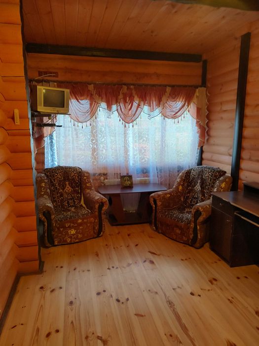 Подобова оренда в Яготині з цілодобовою електроенергією і теплом