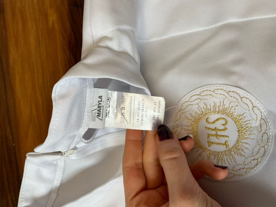 Alba komunijna dla chłopca 140/134 biała ze złotymi elementami