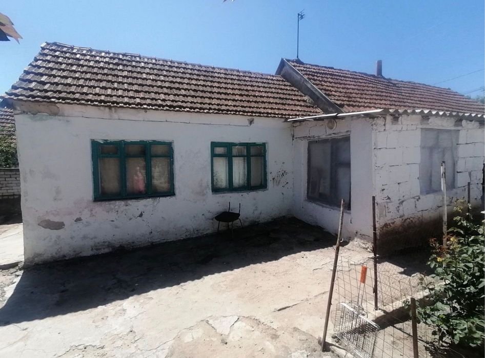 Продається житловий будинок в Матвіївці