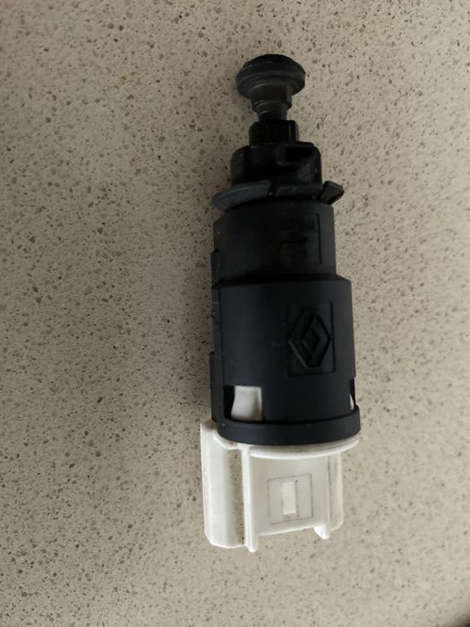 Interruptor de travao renault clio 3 (2007)