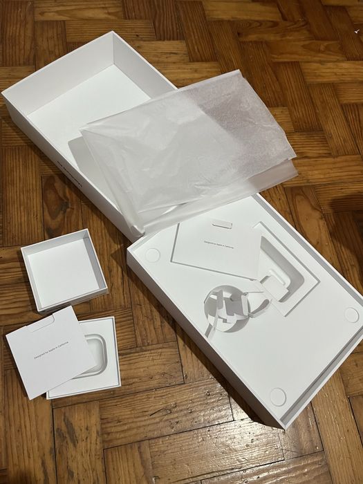 caixa macbook air m1 e caixa airpods