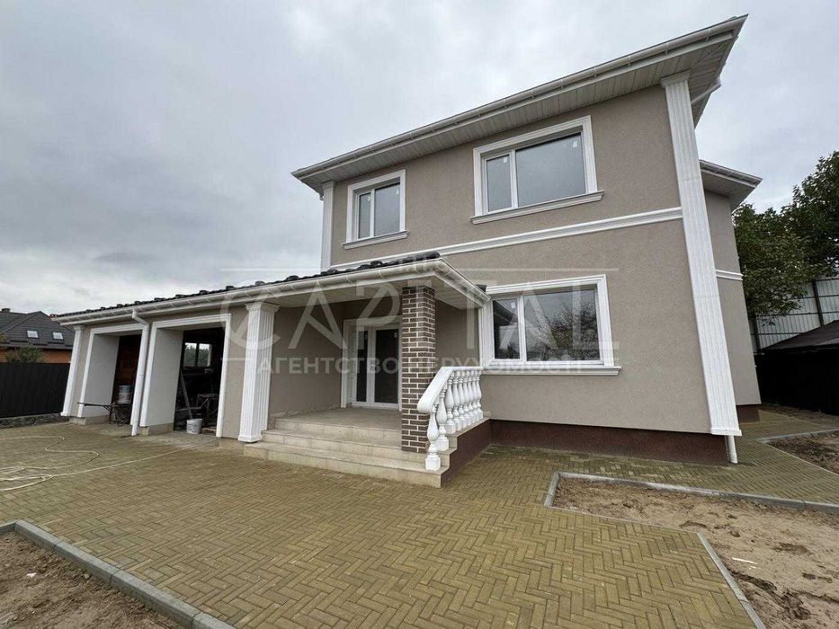 Продаж затишного будинку в Гатному, поруч Республіка, гараж