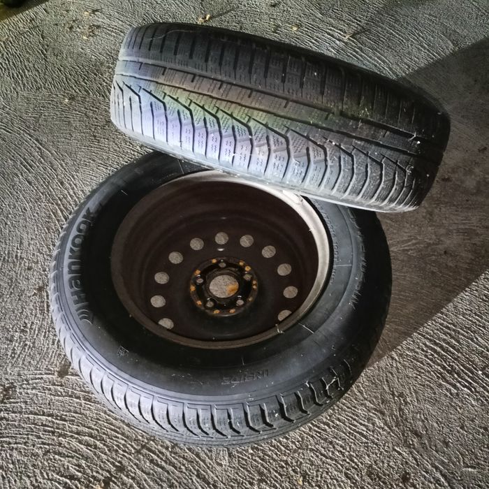 Koło 5x114,3 Hankook 215/70 R16 Zimowe