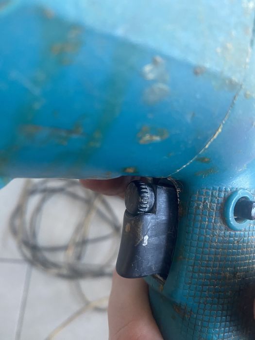 Продам дрель макіта до гіпсокартону