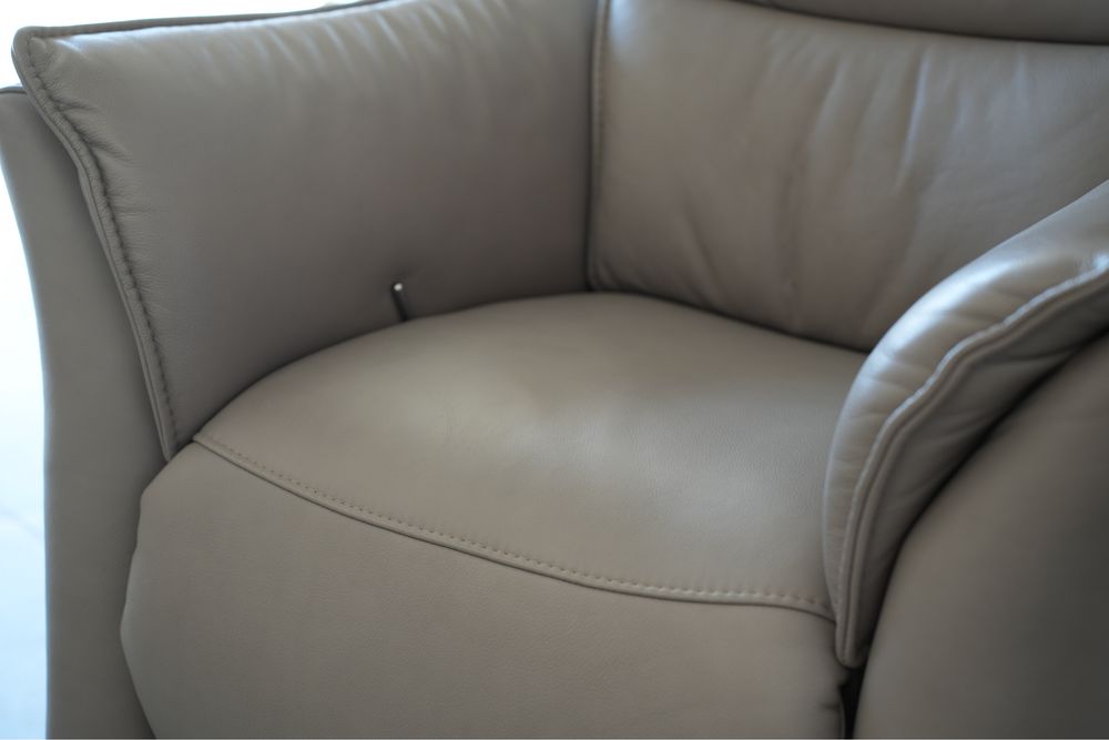 Skórzany komplet wypoczynkowy 3+1 Wohnwert (relaksy)