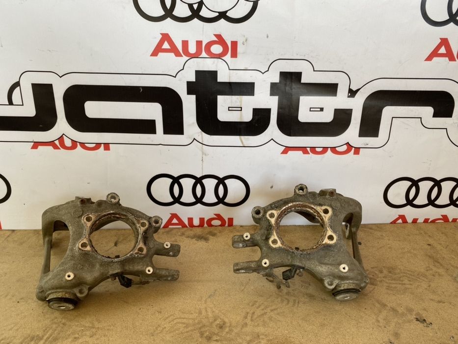 Поворотний кулк цапфа задня Audi A4 B8 A5 Q5 A6 С7 A7 Поворотный кулак