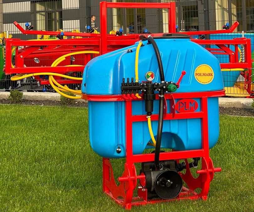 Оприскувач польовий лійка розкидач міндобрив садовий РМД до трактора