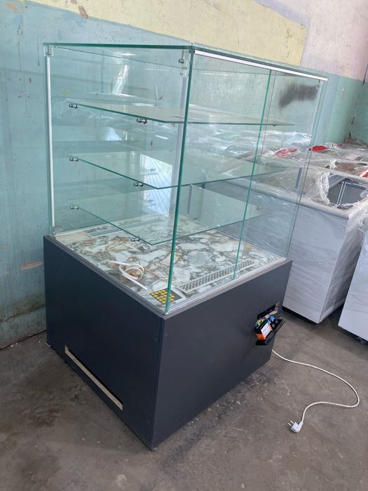 Холодильная кондитерская витрина настольная напольная Ларь Холод Куб