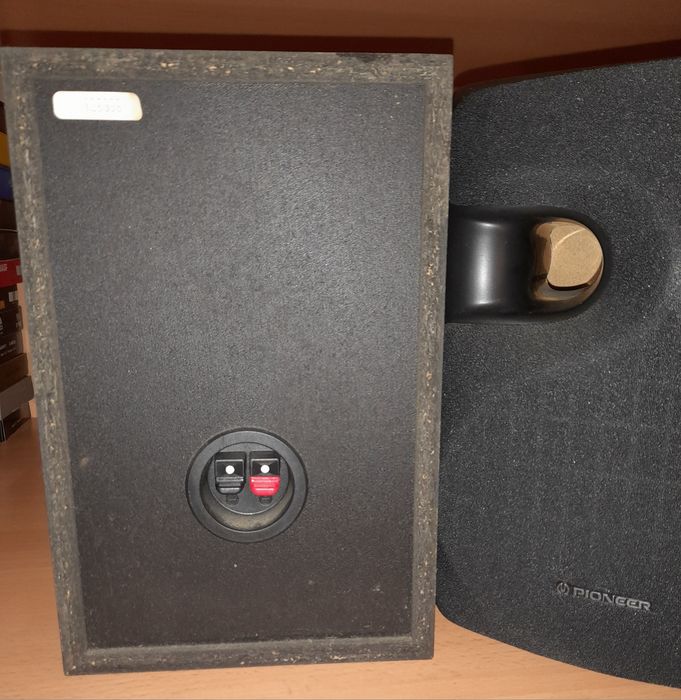 Colunas de Som Pionner