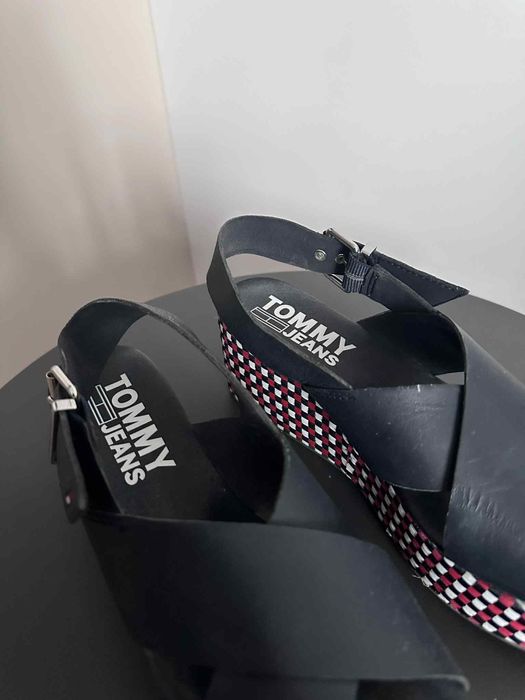 Buty sandały Tommy Jeans na platformie
