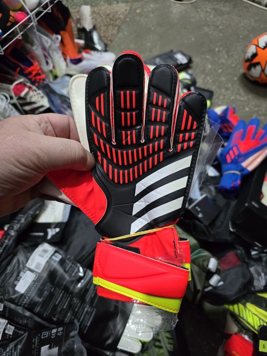 Воротарські рукавичкі adidas