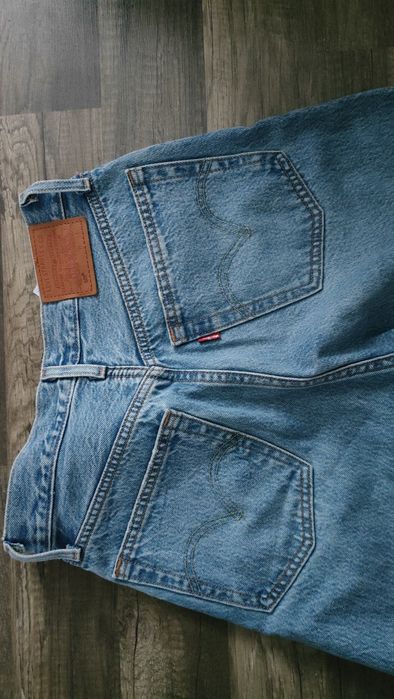 šwietne przecierane spodnie LEVI'S 501  24/26