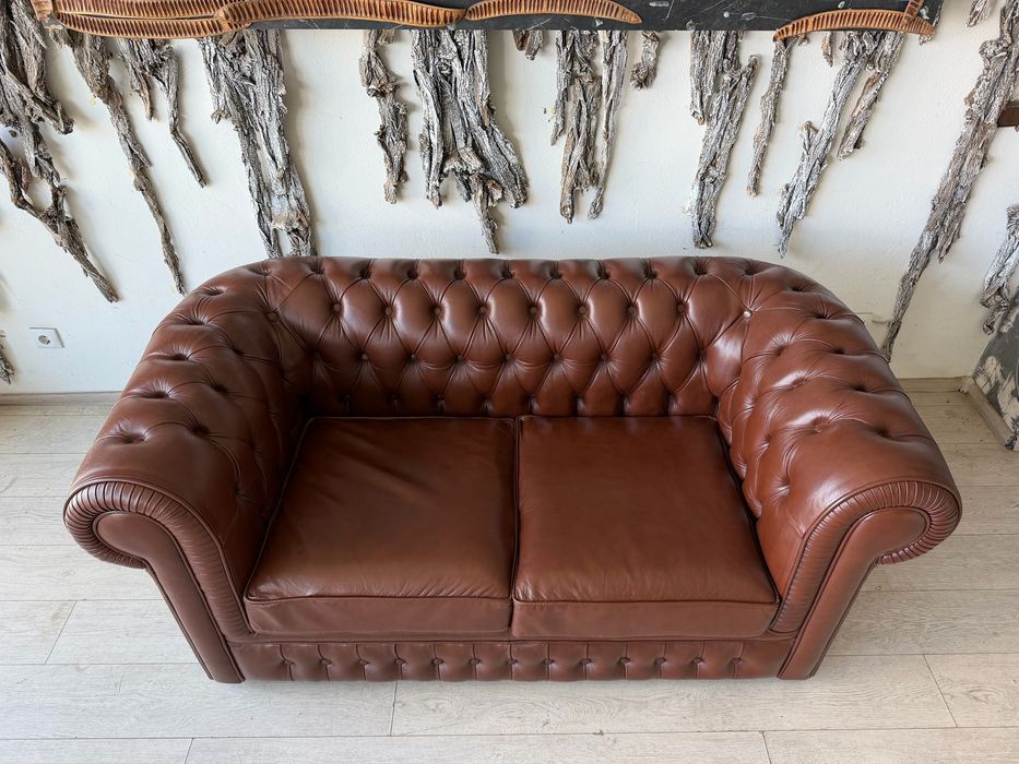 Шкіряний диван Chesterfield.Стан прекрасний.