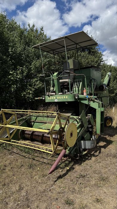 Комбайн John Deere