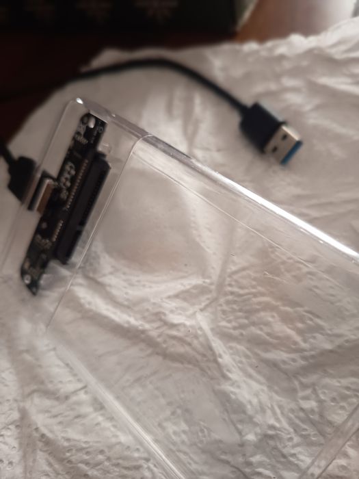 Caixa disco rigido 2.5,USB 3.0 em perfeito funcionamento