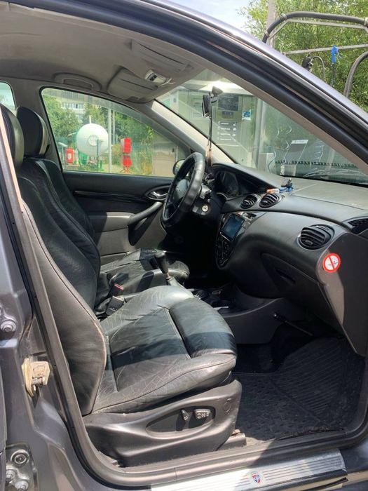 ФОРД ФОКУС  1.8 2002 газ-бензин