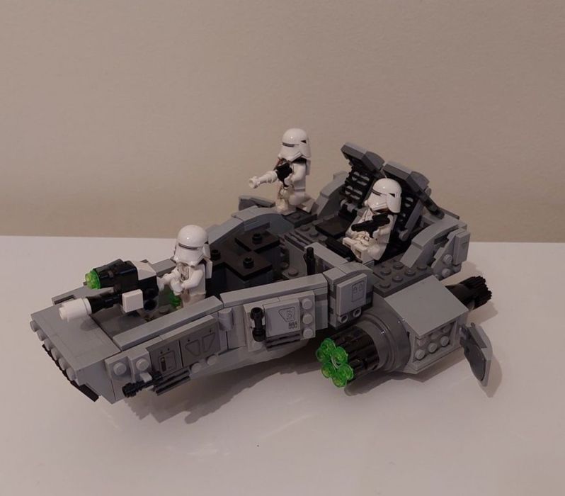 Legos, Nerf, Star Wars, Comando Playstation