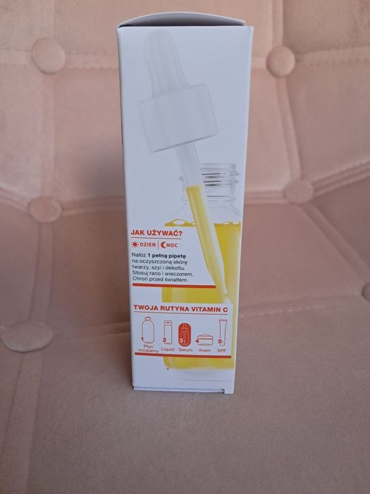 Garnier serum na przebarwienia 4% nowa wegańska formuła