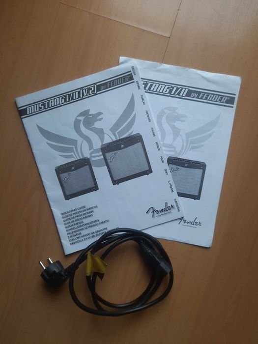 Amplificador Fender Mustang II V.2