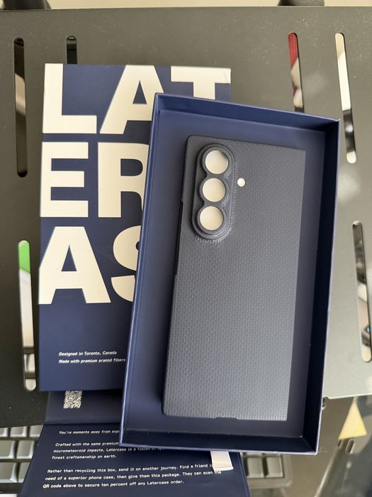 Case Aramid Fiber (Fibra de Carbono) Z Fold 7 Latercase