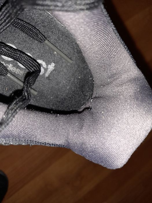 Жіночі кросівки бренду  Adidas 42