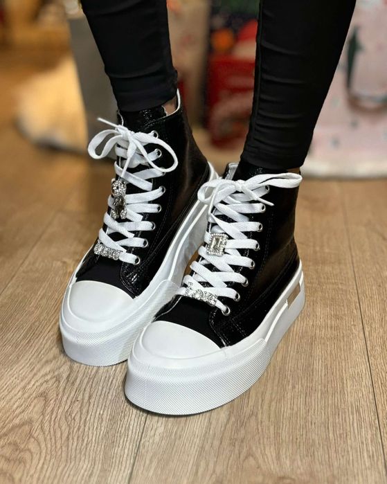 Trampki damskie 41 błysk