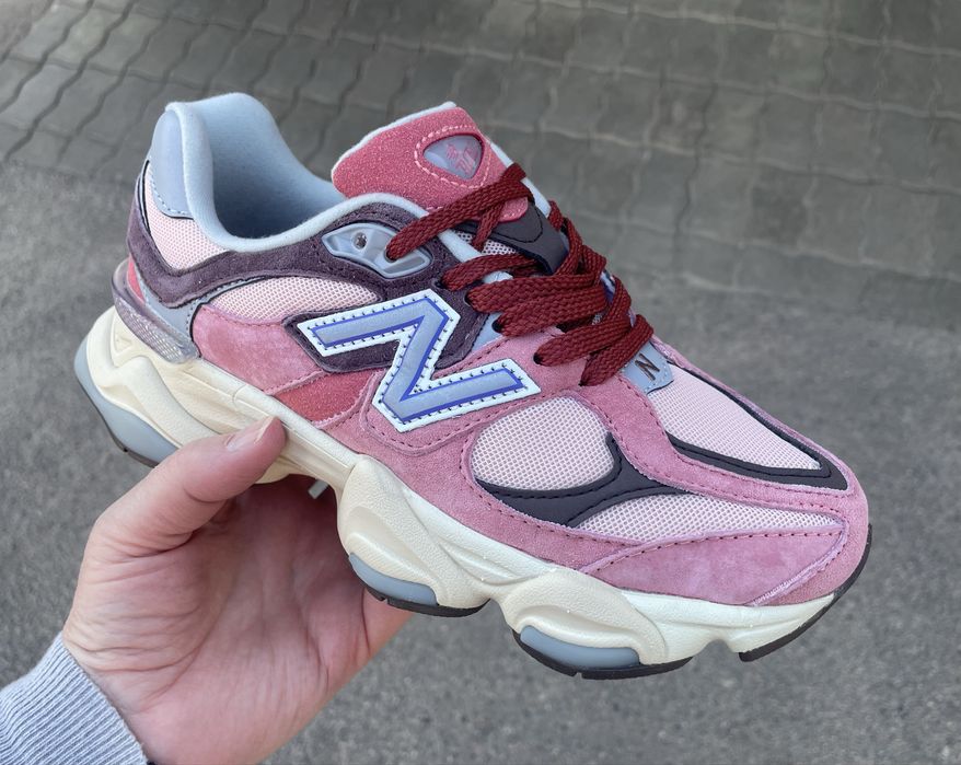 Жіночі кросівки New Balance 9060 Cherry Blossom Pack Mineral Red