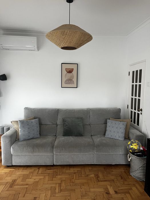 Sofá 3 Lugares – Pronto a Levantar em Cacilhas