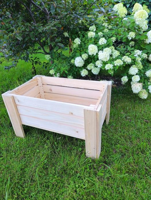 Piękne skrzynie, z nóżkami i bez nóżek, różne rozmiary. Kwiaty Warzywa