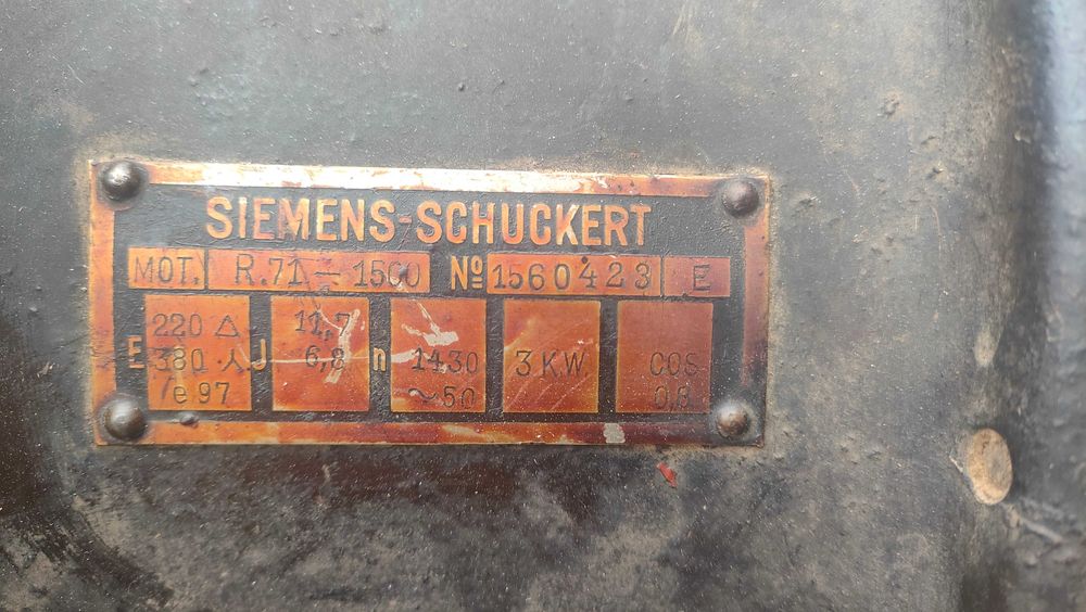 silnik elektryczny 3KW zabytkowy