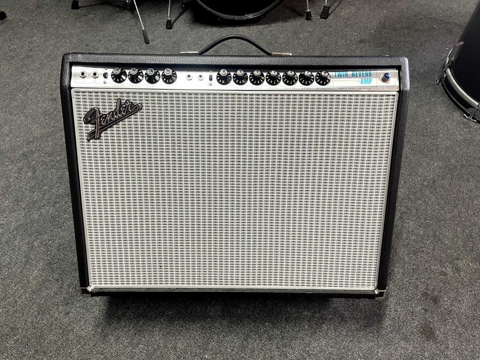 Fender '68 Custom Twin Reverb – Como Novo + Acessórios Originais
