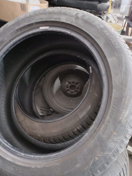 Pneus 235 50 R18