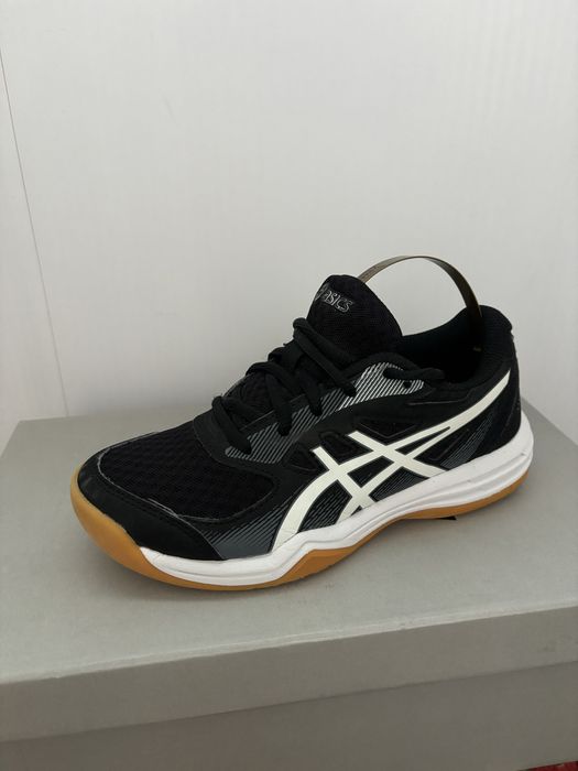 кроссовки футзалкі asics upcourt 5 31