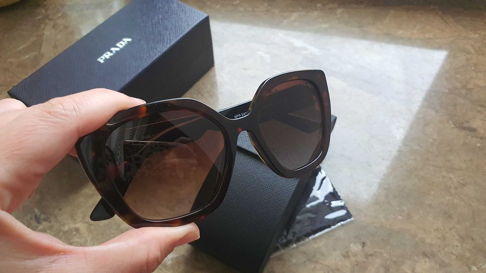 Сонцезахисні Окуляри PRADA оригінал Італія SPR 24X 2AU-6S1 52мм