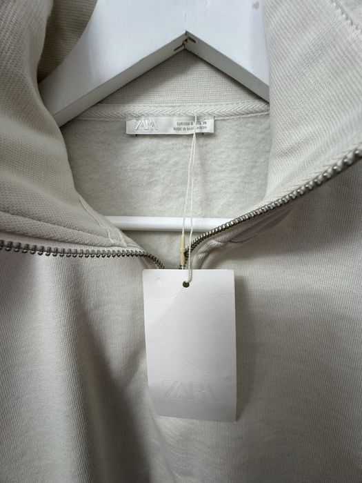 Світшот ZARA half-zip у молочному кольорі