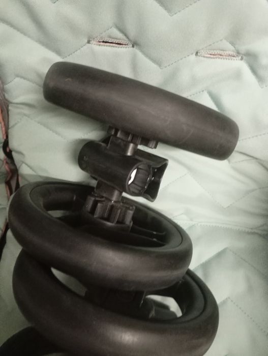 Joie Aire Twin - spacerowy wózek bliźniaczy