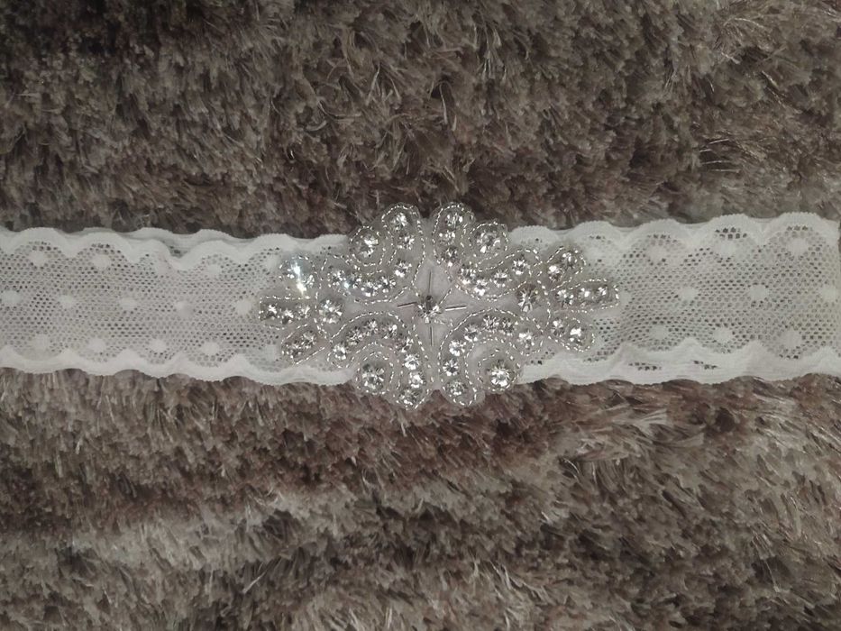 Sprzedam ślubną podwiązkę