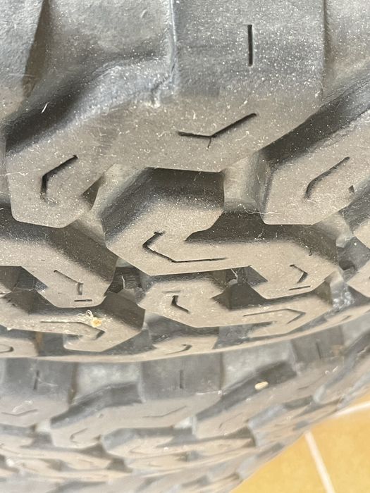 Pneus  Camac terra 4x4 LT 215 75 R15