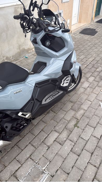 ADX 125  muito estimada