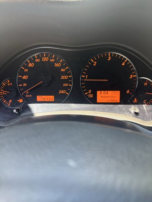 Toyota Avensis 2007 2,2 механіка
