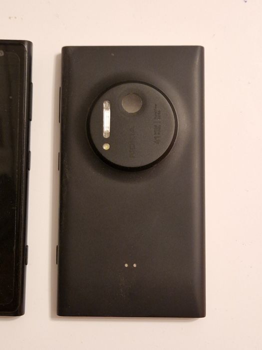 Nokia Lumia 1020 + Dodatki.