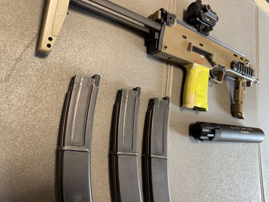 MP7 Tokyo Marui com upgrades