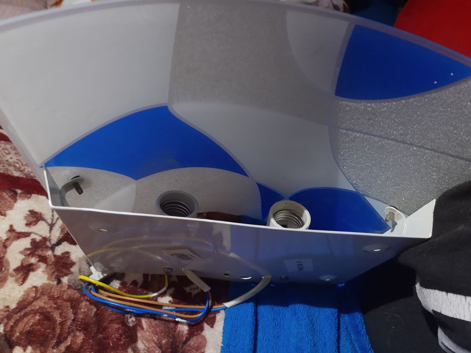 Dwa klinkiety różne