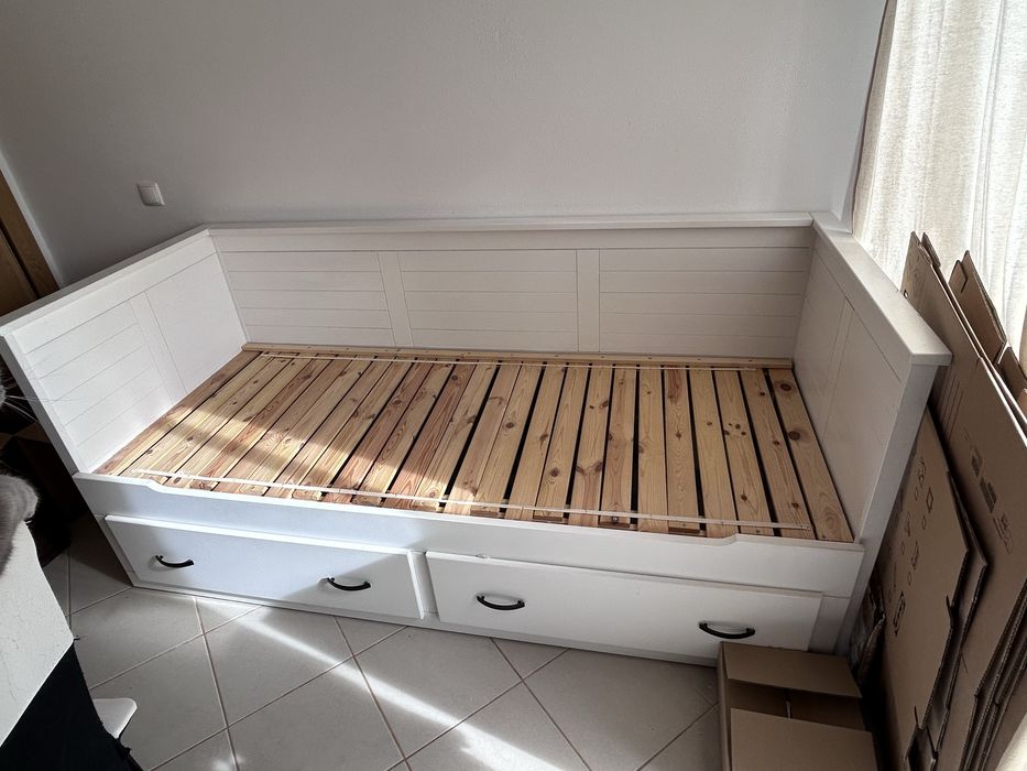 Cama Sofá Tipo IKEA (Conforama) com 2 Gavetas