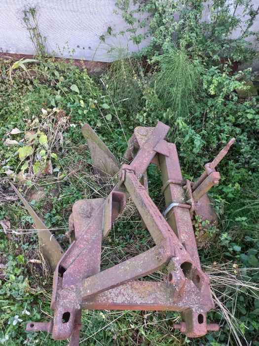 Проодам Плуг  .)