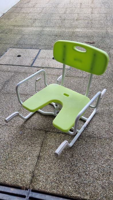 Cadeira de banho para idoso