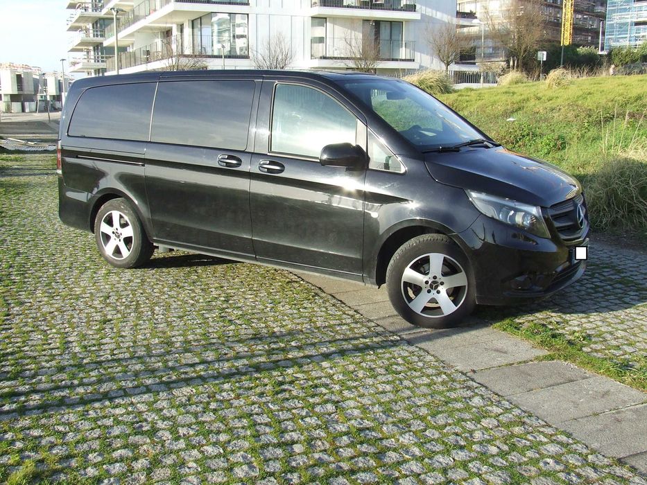 Mercedes-Benz Vito Tourer 116 CDi/34 Pro Aut. Nacional ano 2019
