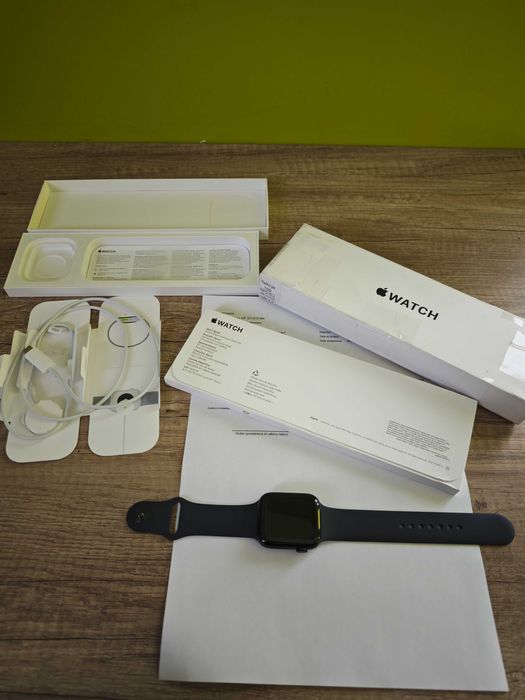 Apple Watch SE 2gen GPS koperta 44mm z aluminium Północ Gwarancja