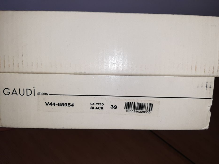 Buty GAUDI rozmiar 39