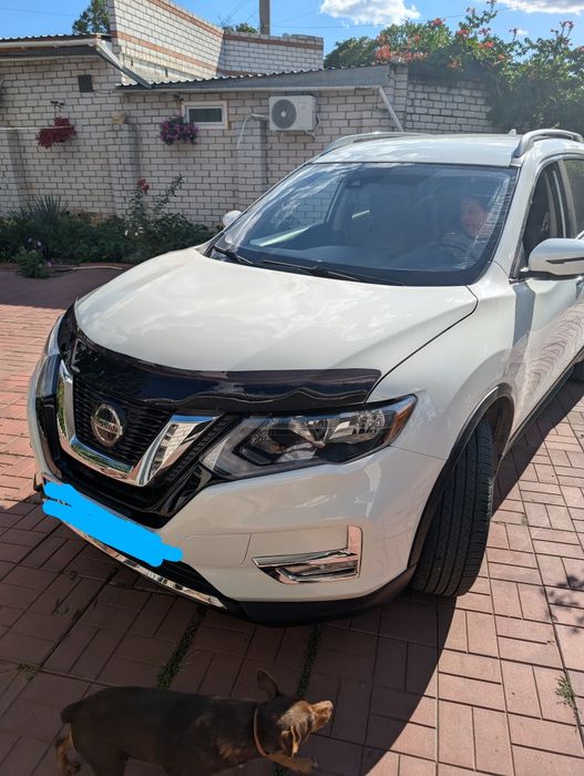 Продам Nissan rogue AWD.